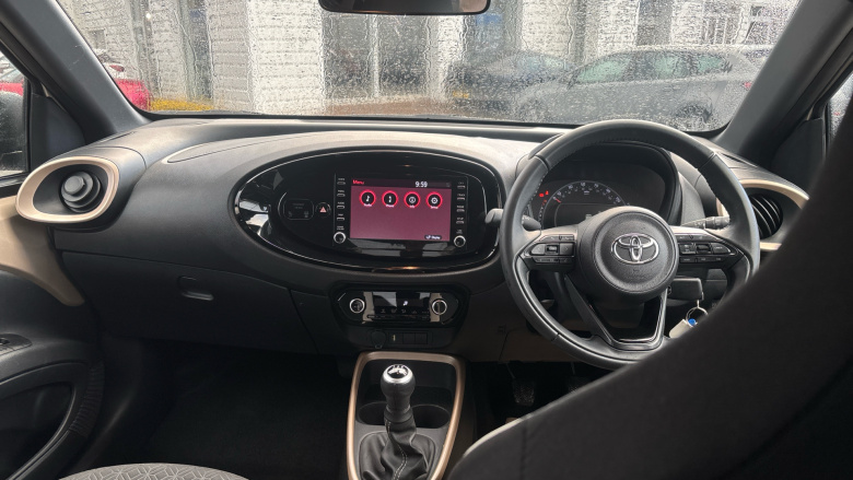 Toyota Aygo X 1.0 VVT-i Edge 5dr Petrol Hatchback